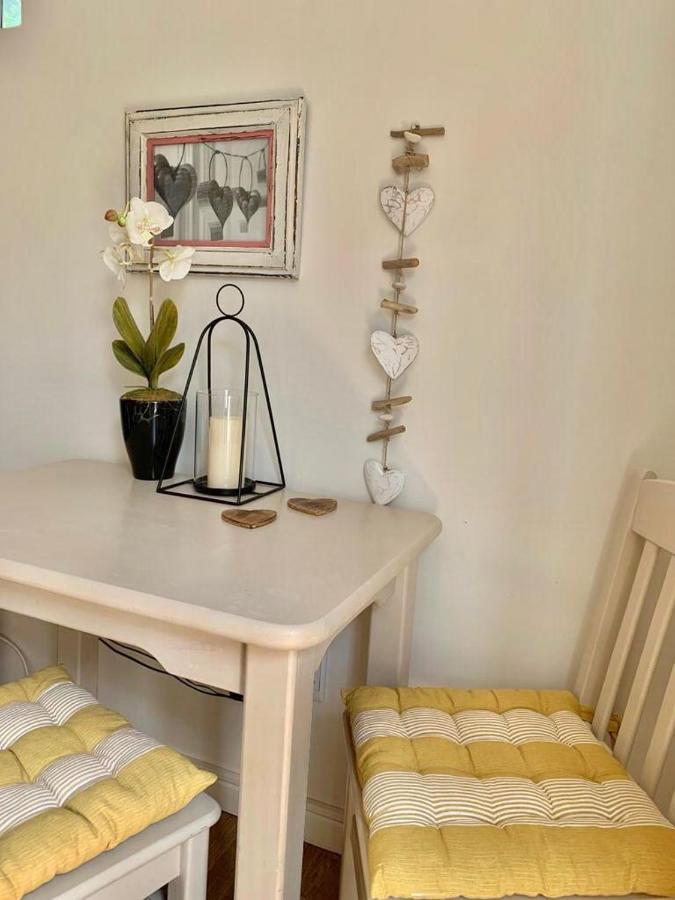 Anchor'S Rest Hotel Hermanus Bagian luar foto