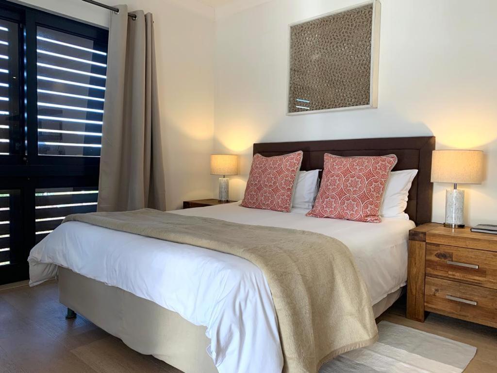 Anchor'S Rest Hotel Hermanus Bagian luar foto