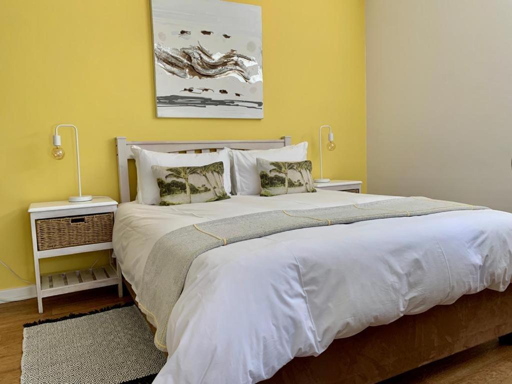 Anchor'S Rest Hotel Hermanus Bagian luar foto