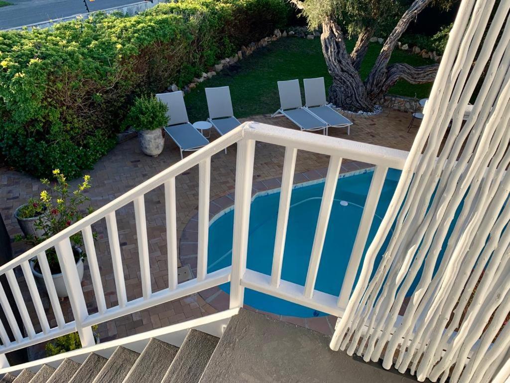 Anchor'S Rest Hotel Hermanus Bagian luar foto